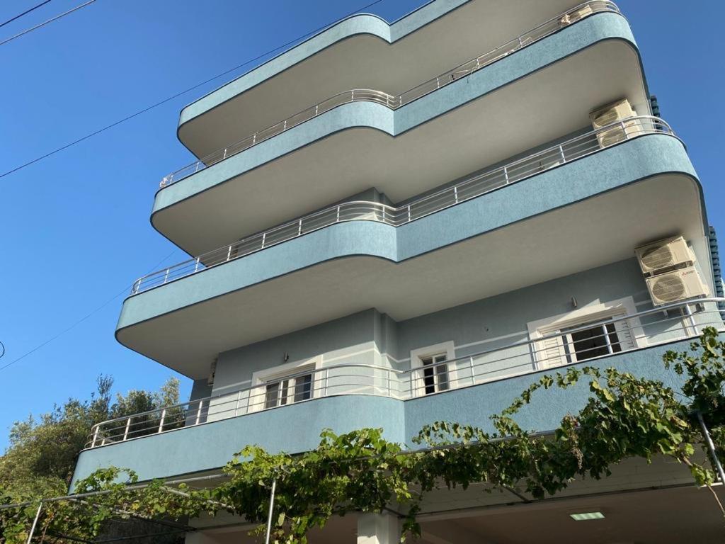 Sunmoon * Sarandë