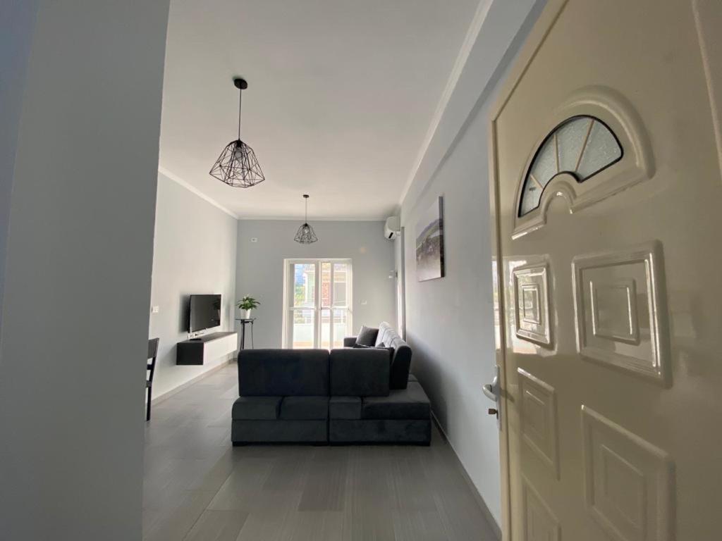 Sunmoon Apartment Sarandë